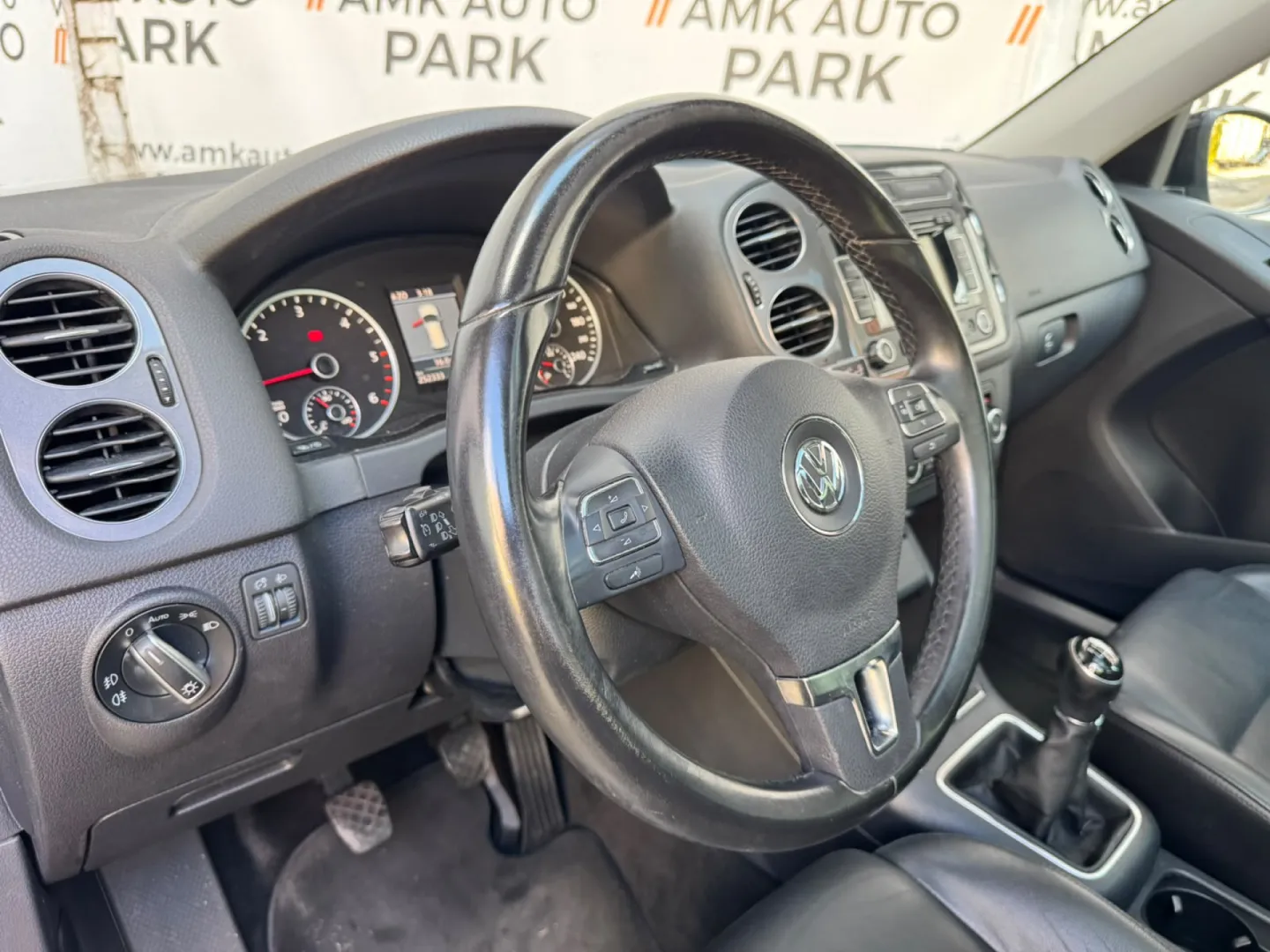 Cumpara/ Vinde online Volkswagen Tiguan 2013 SH, la cel mai bun pret pentru tine!
