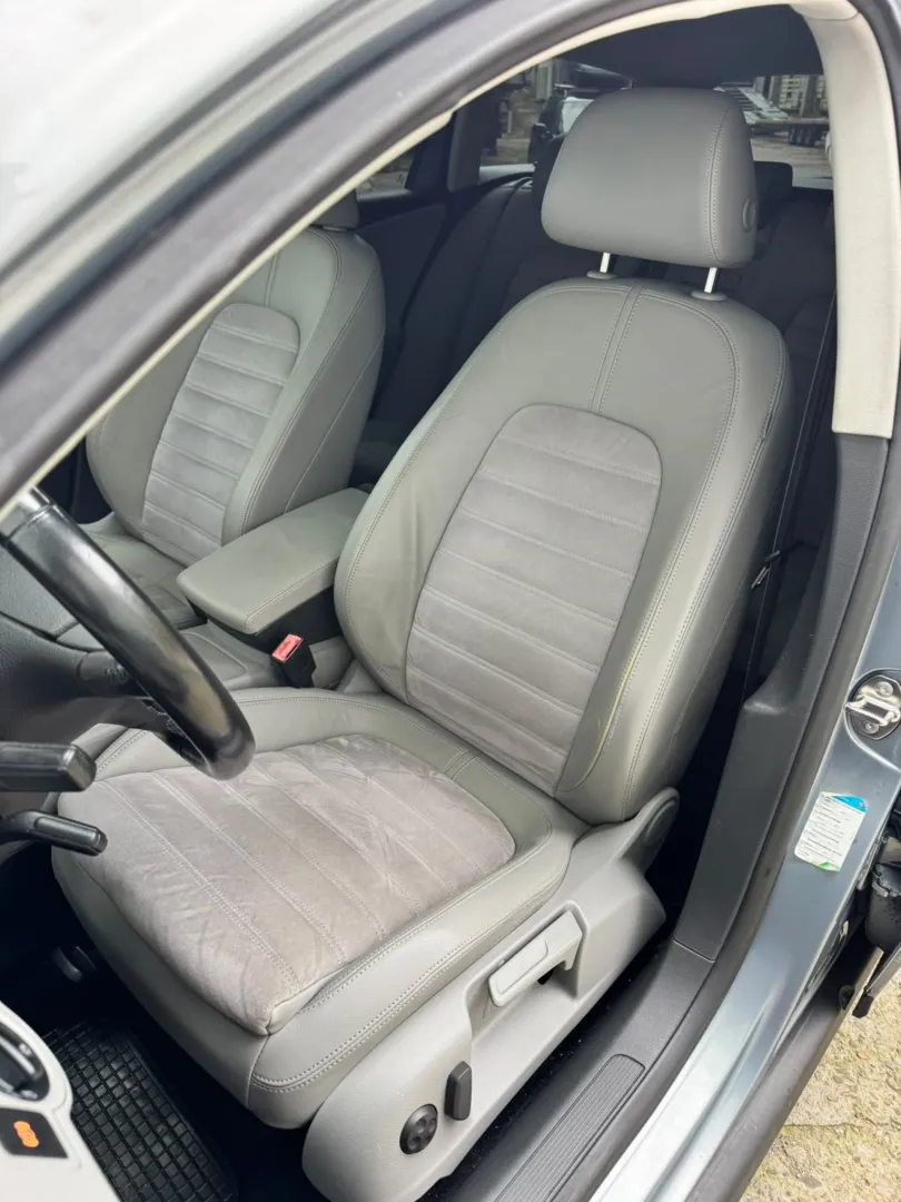 Cumpara/ Vinde online Volkswagen Passat 2009 SH, la cel mai bun pret pentru tine!