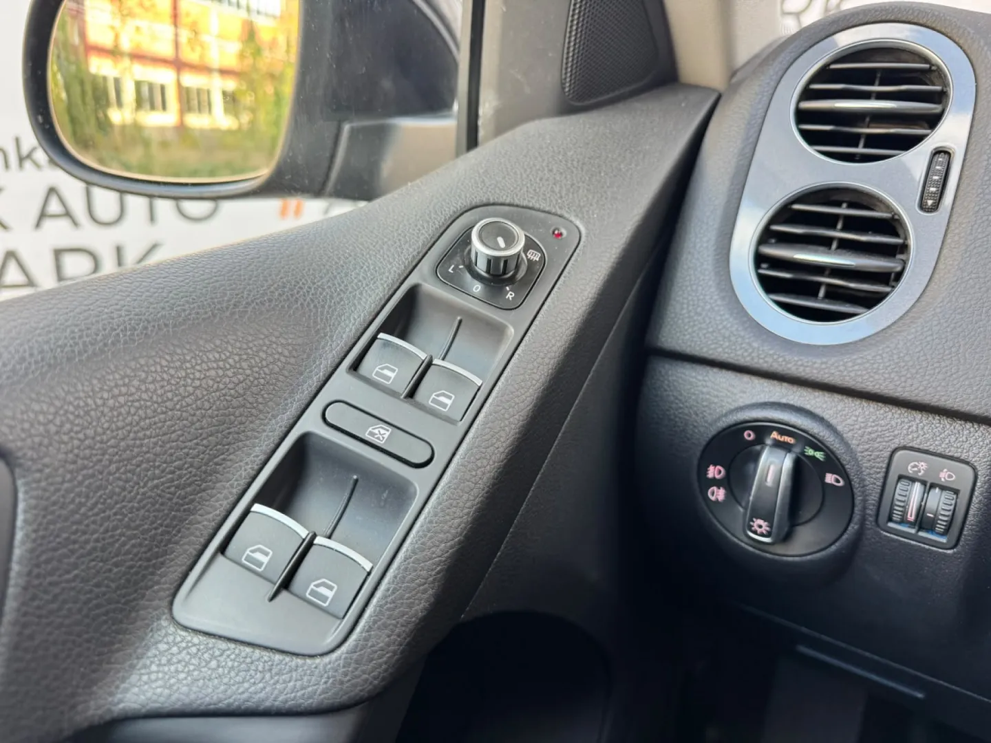 Cumpara/ Vinde online Volkswagen Tiguan 2013 SH, la cel mai bun pret pentru tine!