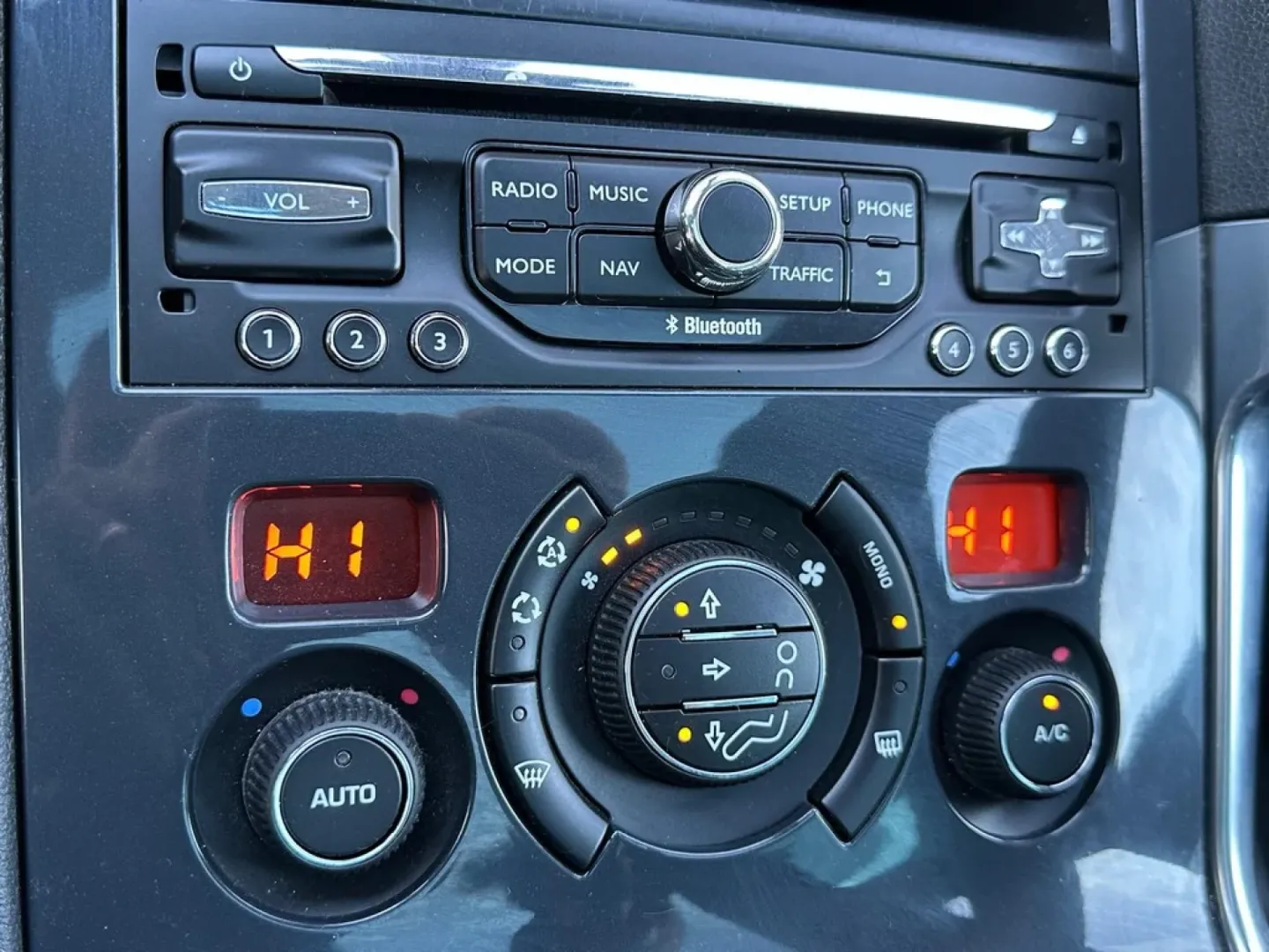 Cumpara/ Vinde online Peugeot 3008 2014 SH, la cel mai bun pret pentru tine!