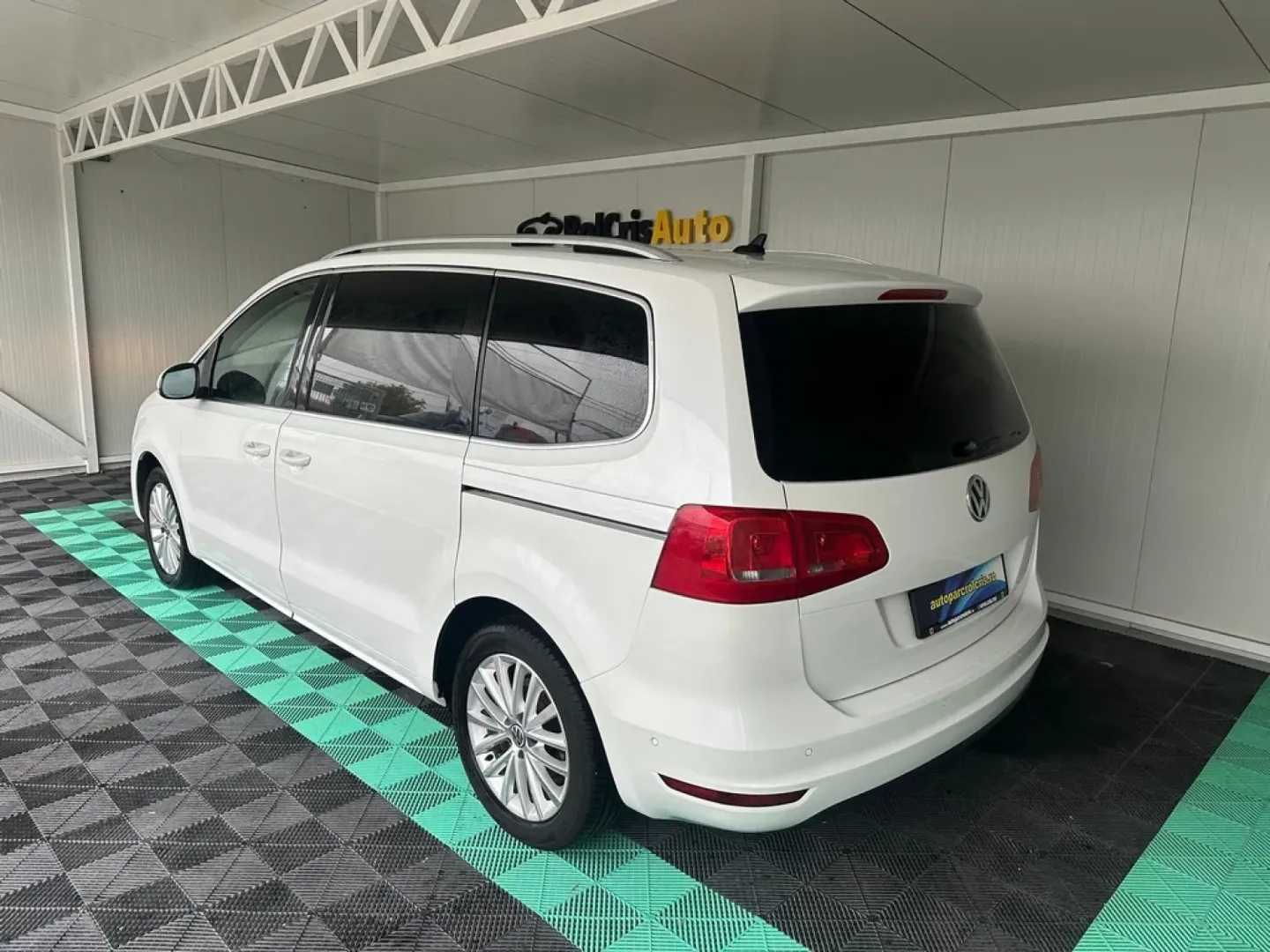 Cumpara/ Vinde online Volkswagen Sharan 2013 SH, la cel mai bun pret pentru tine!
