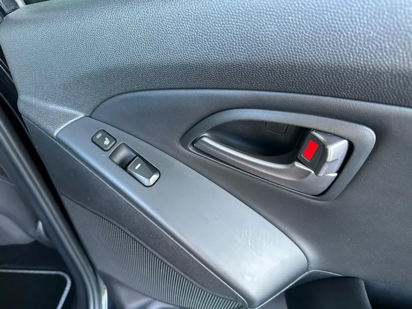 Cumpara/ Vinde online Hyundai ix35 2014 SH, la cel mai bun pret pentru tine!