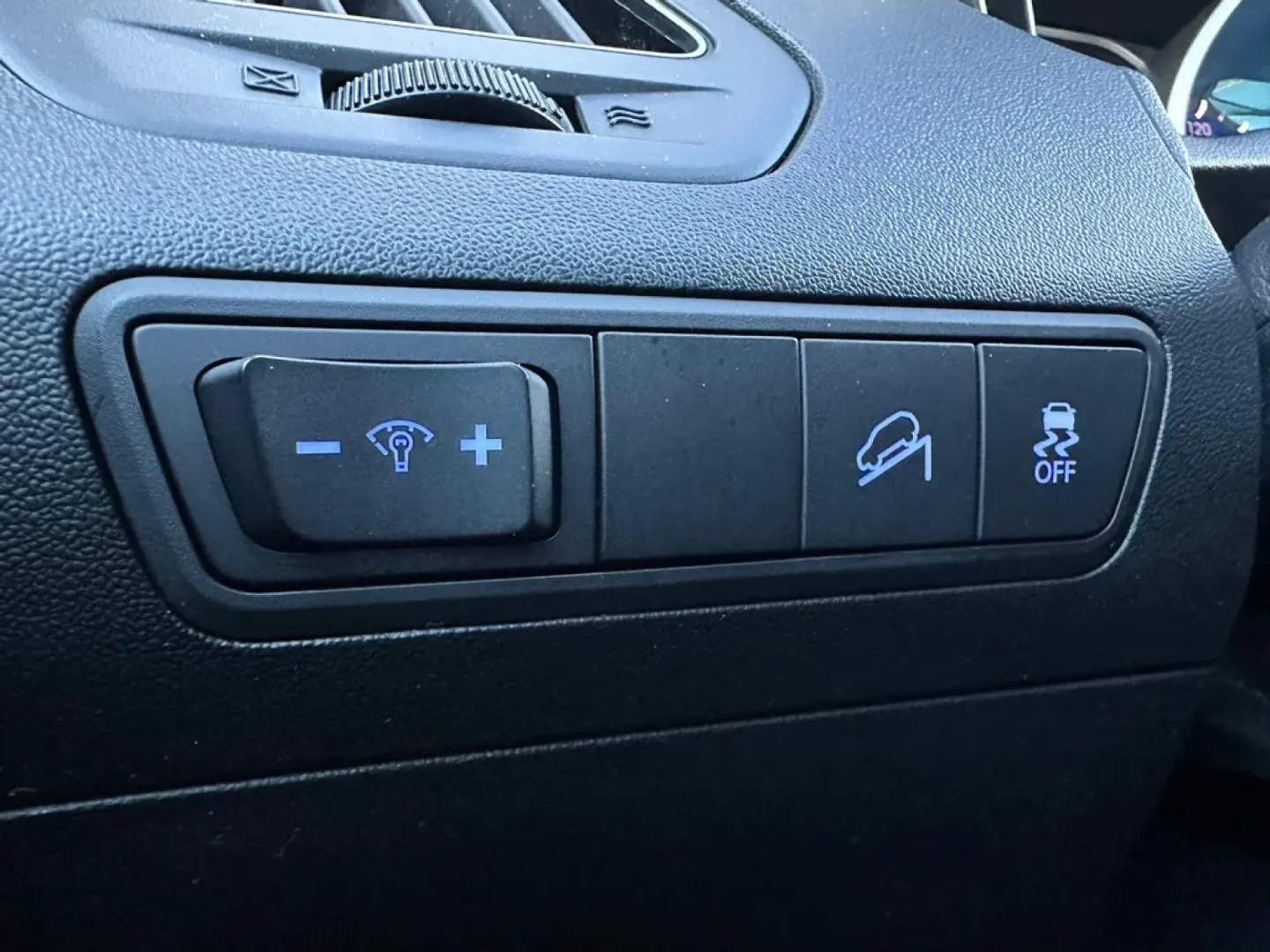 Cumpara/ Vinde online Hyundai ix35 2014 SH, la cel mai bun pret pentru tine!