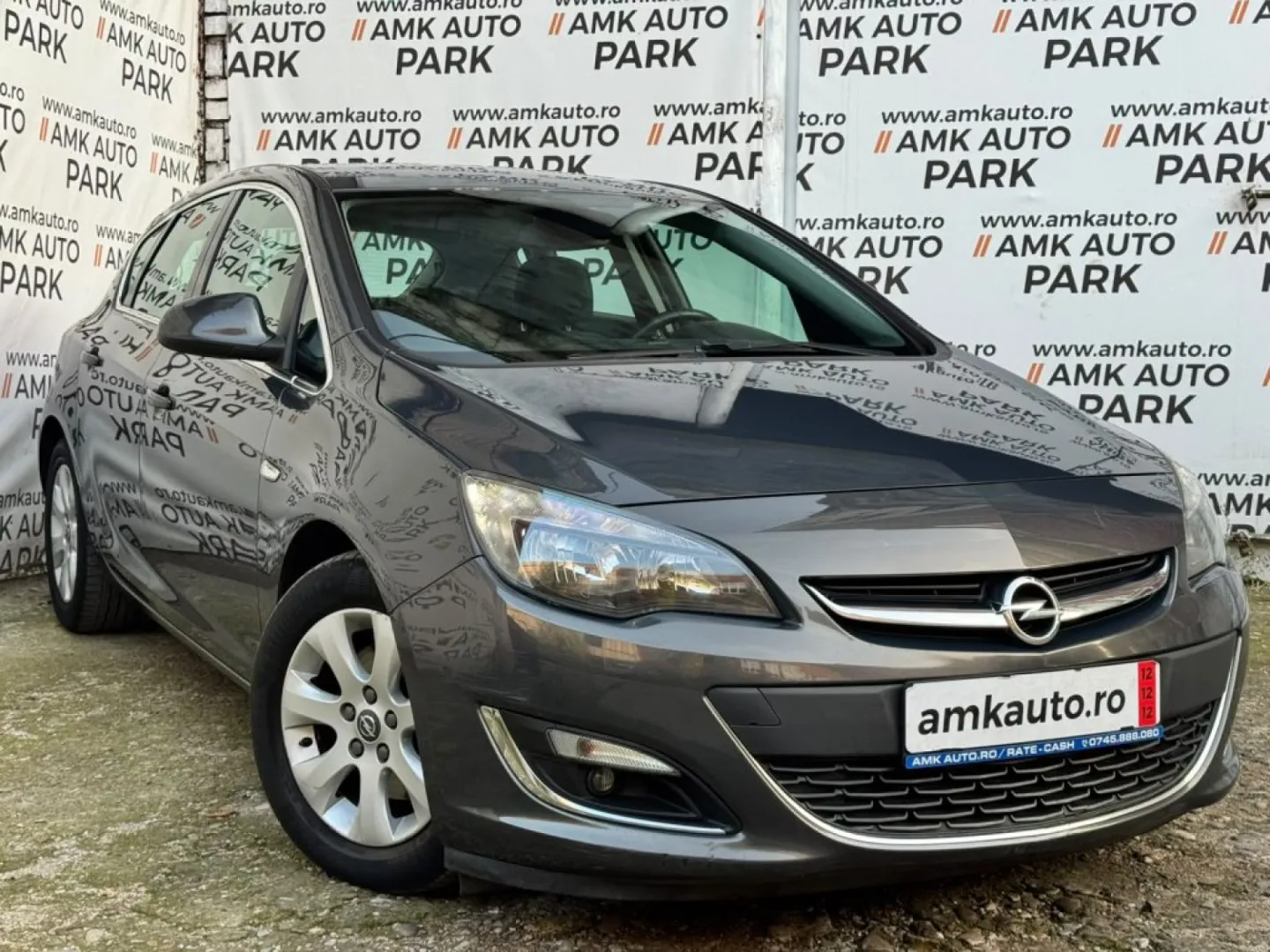 Cumpara/ Vinde online Opel Astra 2013 SH, la cel mai bun pret pentru tine!