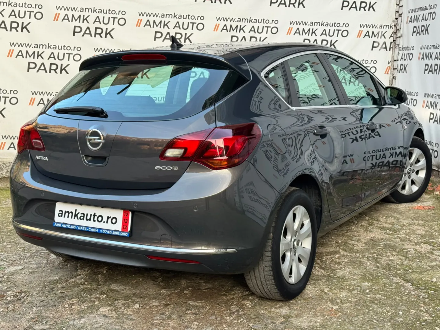 Cumpara/ Vinde online Opel Astra 2013 SH, la cel mai bun pret pentru tine!