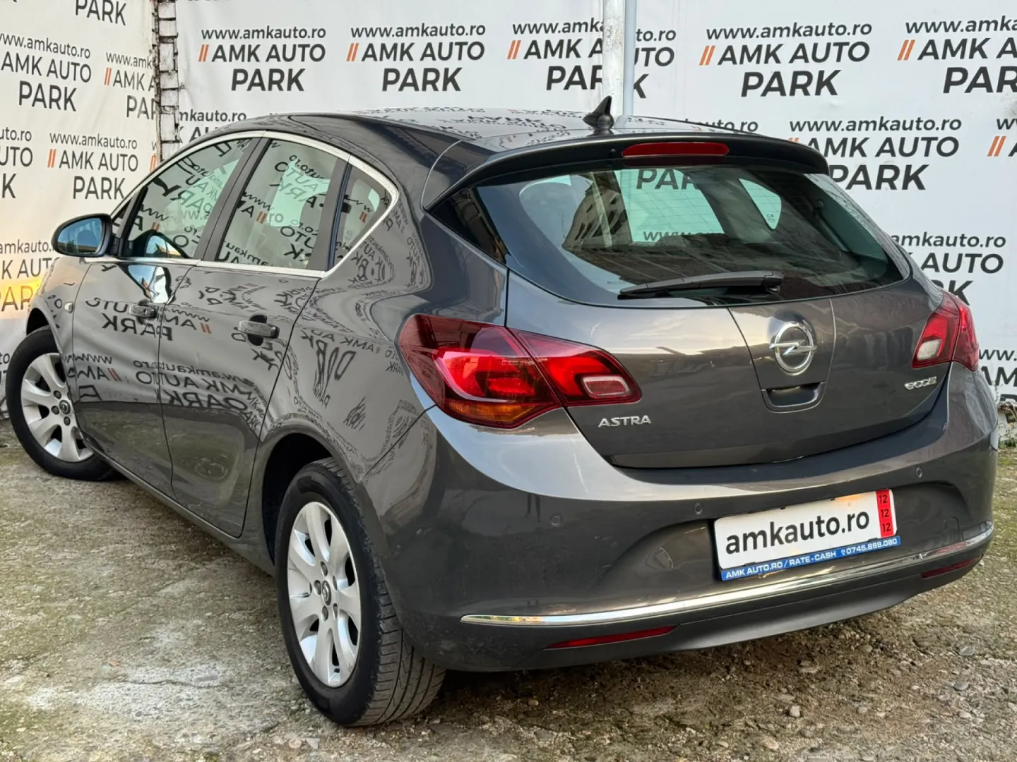 Cumpara/ Vinde online Opel Astra 2013 SH, la cel mai bun pret pentru tine!