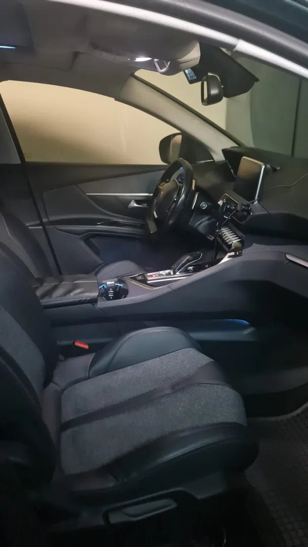 PEUGEOT 5008 2018 — imagine 27