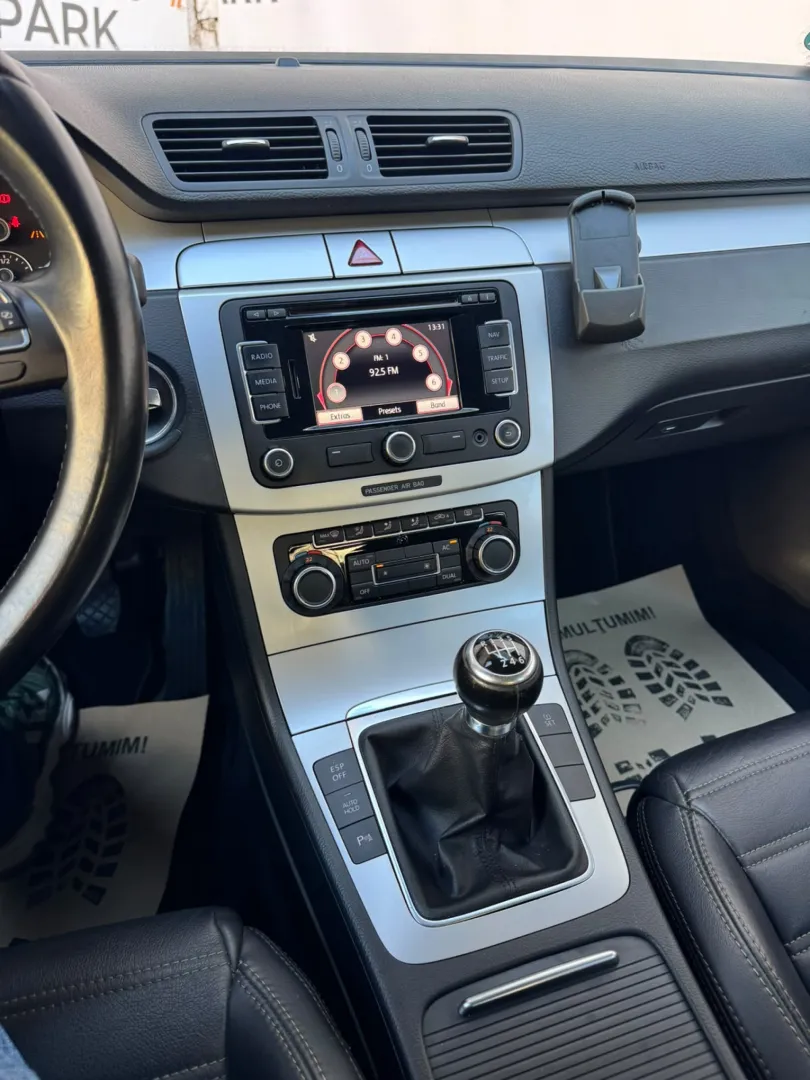 VOLKSWAGEN Passat CC 2010 — imagine 19