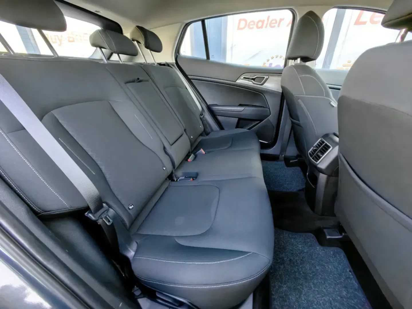 KIA Sportage 2023 — imagine 77