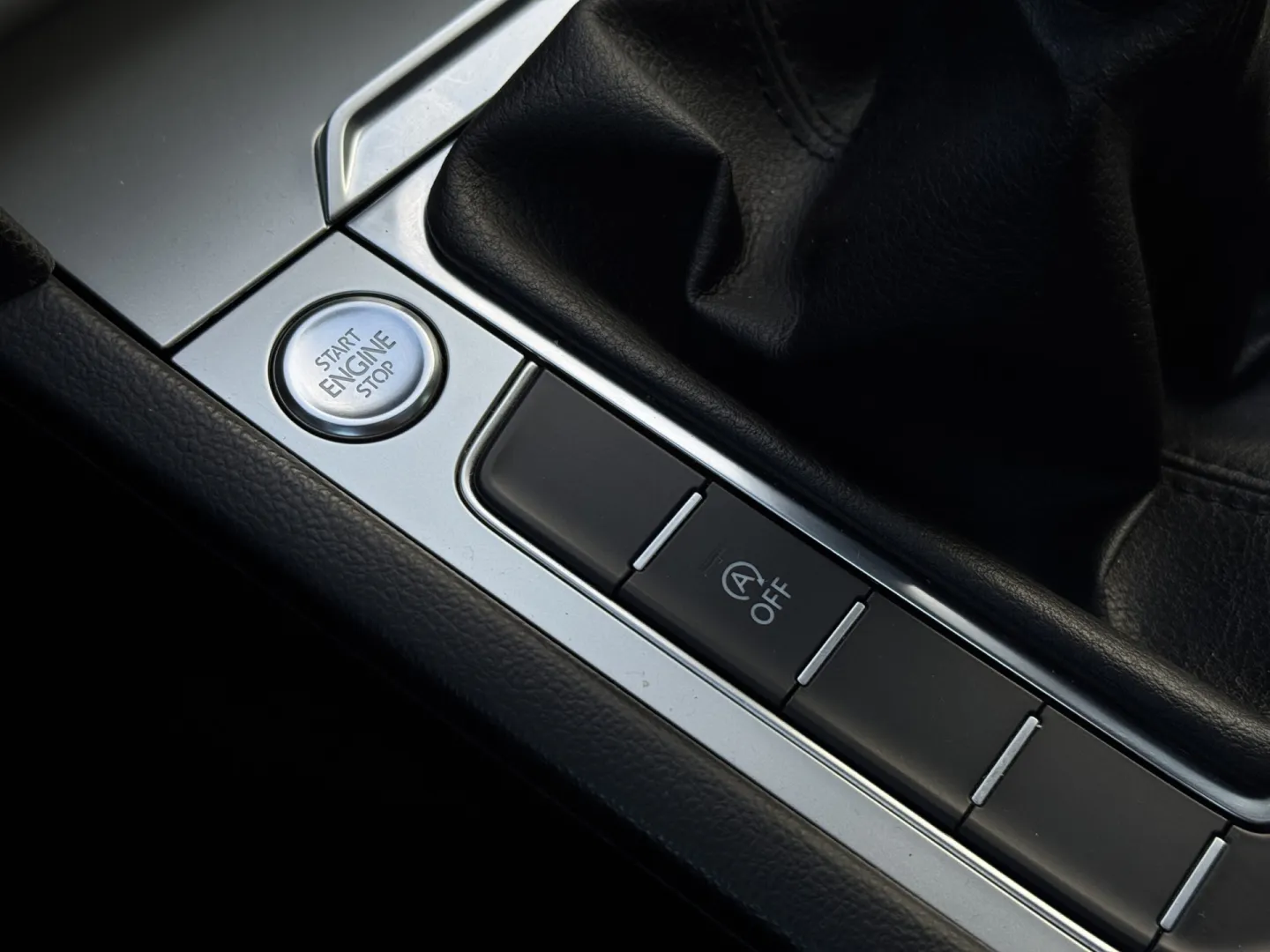 VOLKSWAGEN Passat 2015 — imagine 11