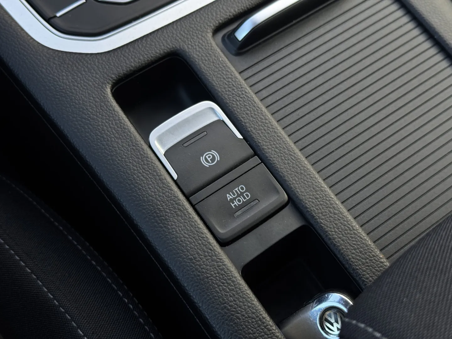 VOLKSWAGEN Passat 2015 — imagine 13