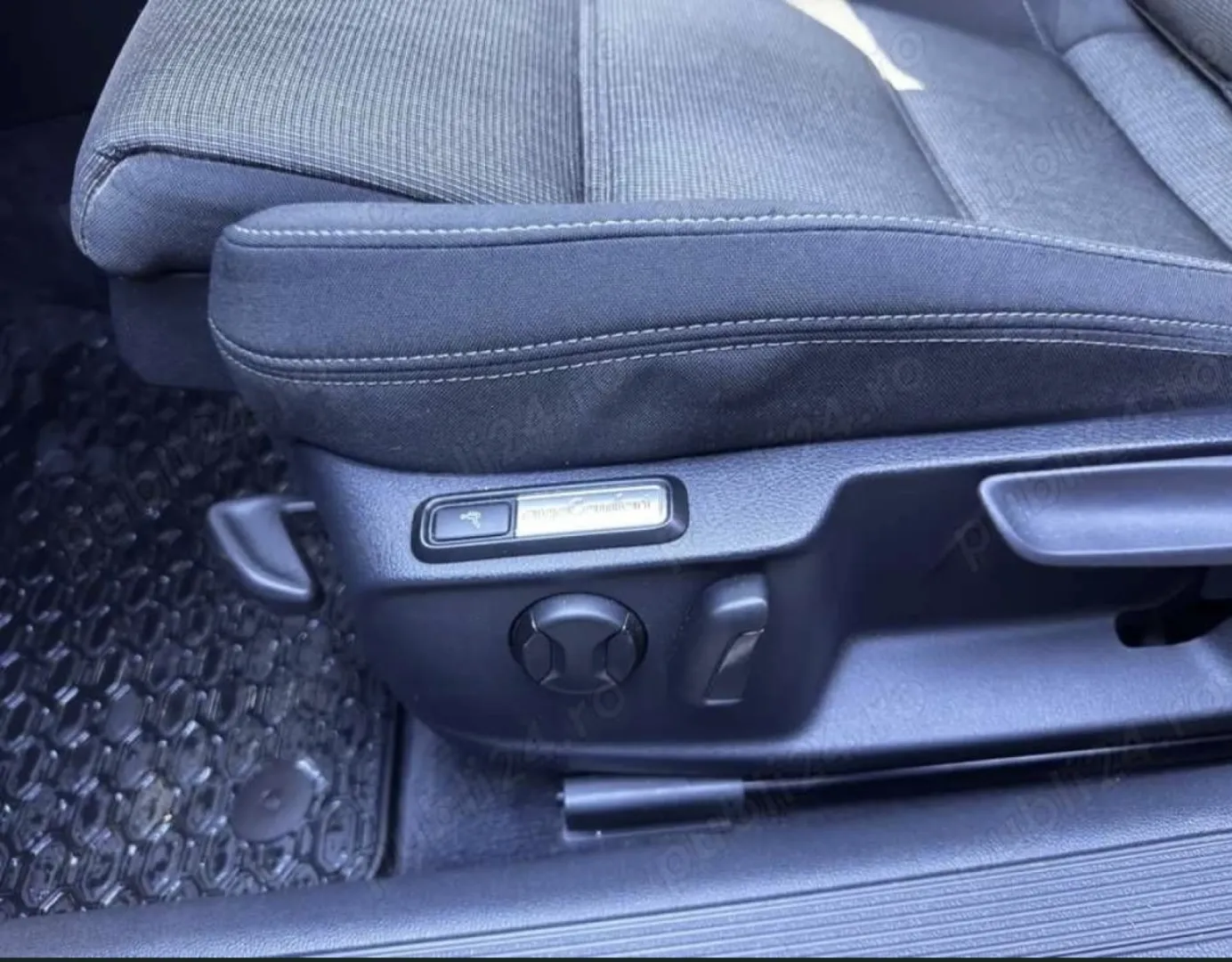 VOLKSWAGEN Passat 2015 — imagine 13