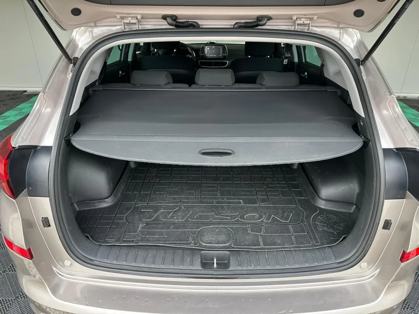 HYUNDAI Tucson 2018 — imagine 35