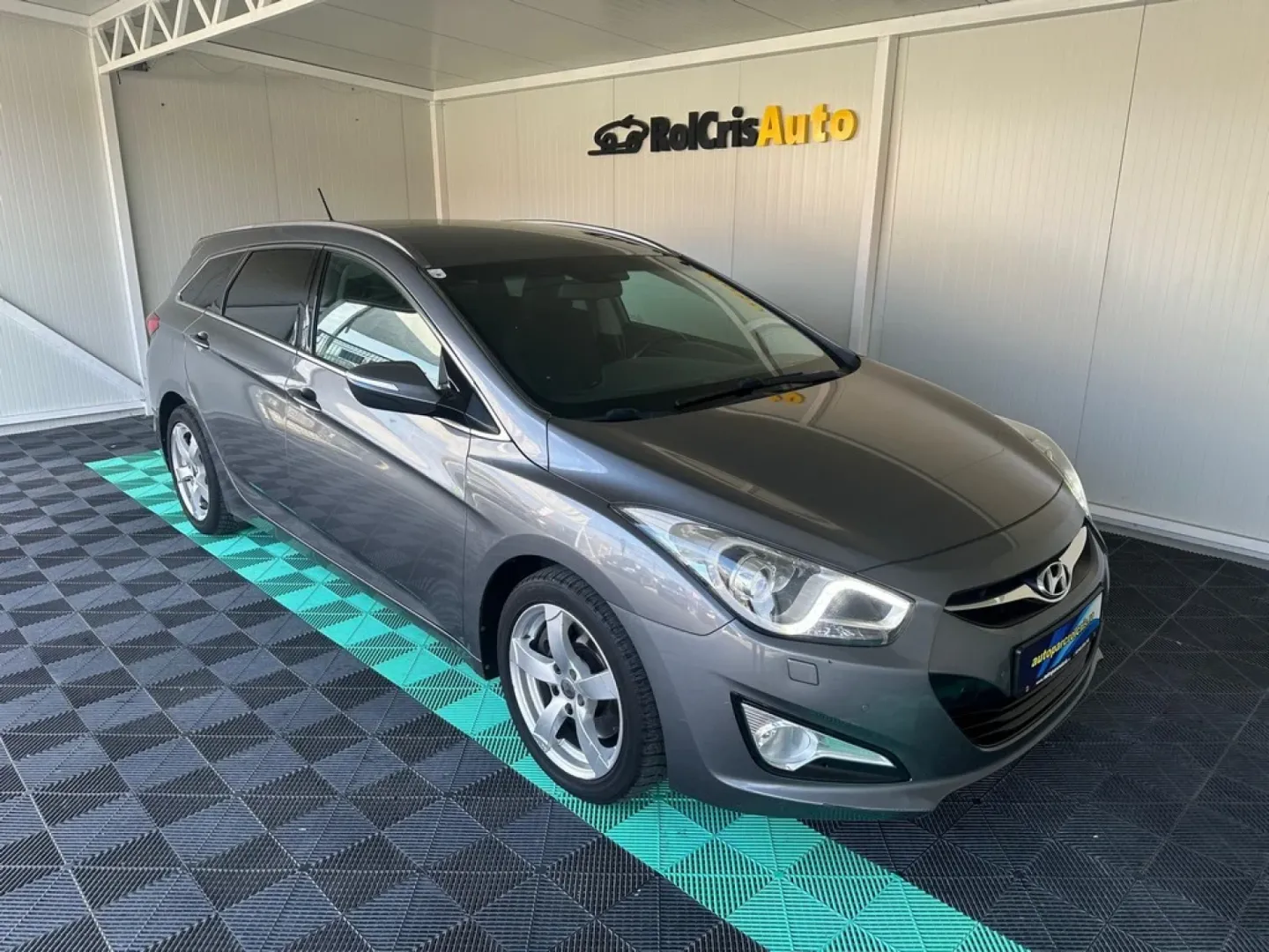 HYUNDAI i40 2011 — imagine 20
