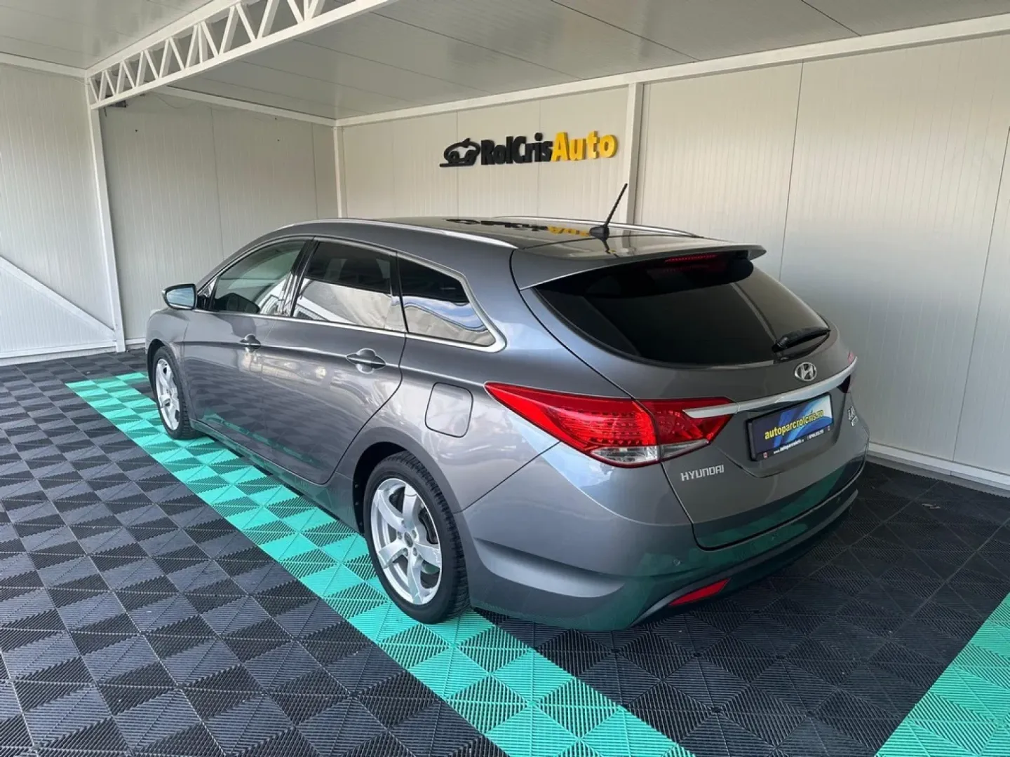 HYUNDAI i40 2011 — imagine 24