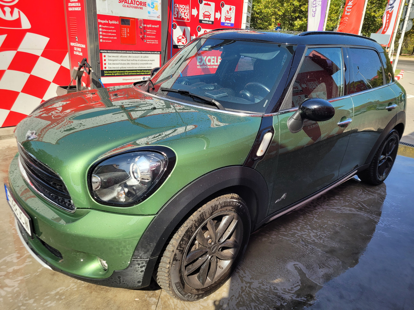 Cumpara/ Vinde online MINI Cooper D Countryman 2014 SH, la cel mai bun pret pentru tine!