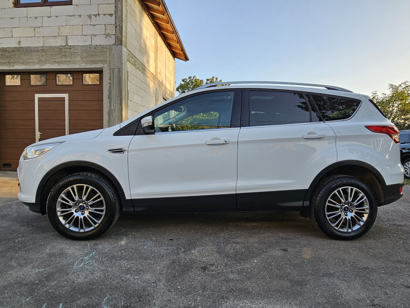 Cumpara/ Vinde online Ford Kuga 2014 SH, la cel mai bun pret pentru tine!