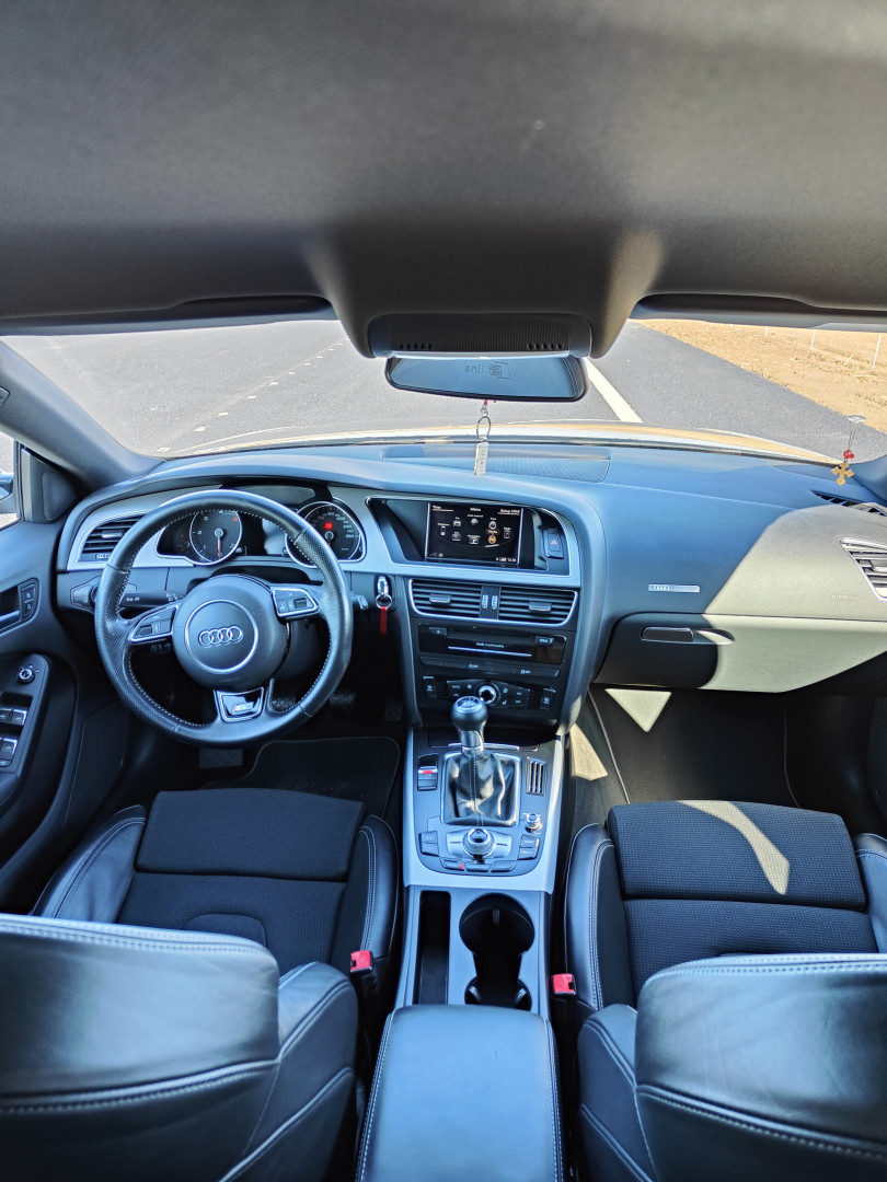 Cumpara/ Vinde online Audi A5 2015 SH, la cel mai bun pret pentru tine!