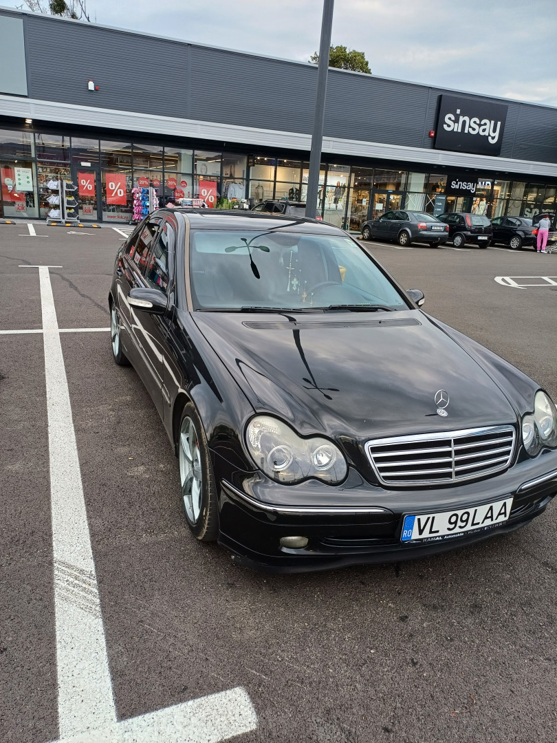 Cumpara/ Vinde online Mercedes-Benz C 270 2005 SH, la cel mai bun pret pentru tine!