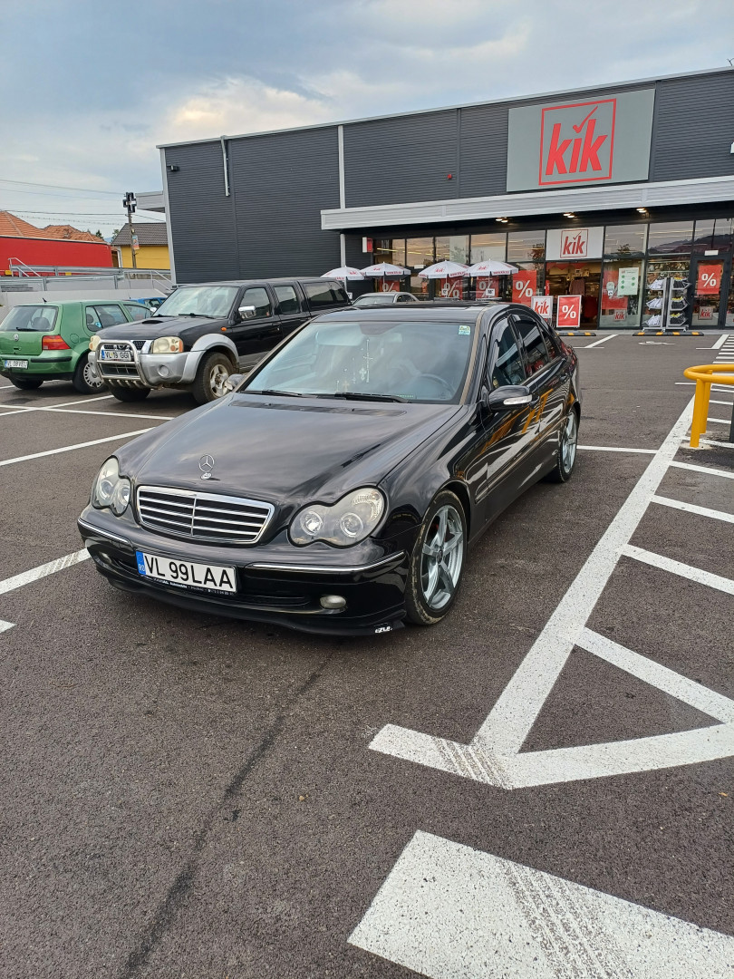 Cumpara/ Vinde online Mercedes-Benz C 270 2005 SH, la cel mai bun pret pentru tine!