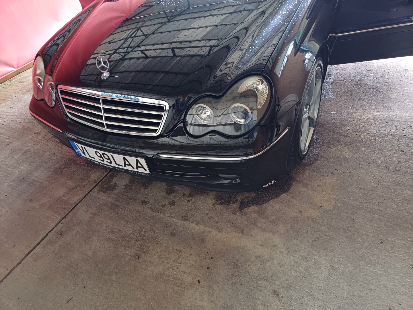 Cumpara/ Vinde online Mercedes-Benz C 270 2005 SH, la cel mai bun pret pentru tine!