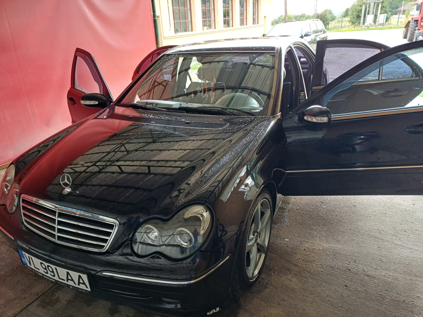 Cumpara/ Vinde online Mercedes-Benz C 270 2005 SH, la cel mai bun pret pentru tine!
