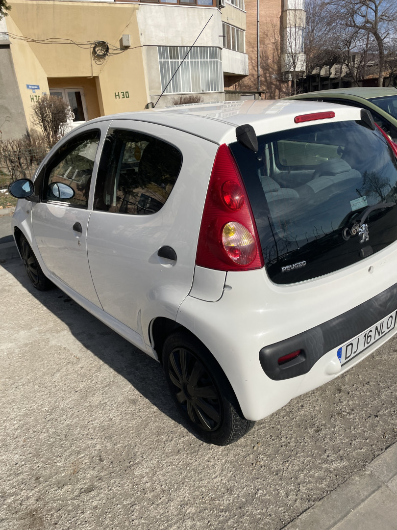 Cumpara/ Vinde online Peugeot 107 2009 SH, la cel mai bun pret pentru tine!