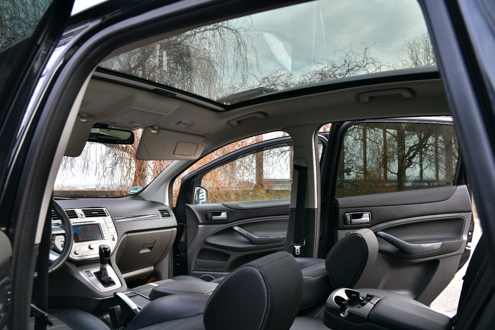 Cumpara/ Vinde online Ford Kuga 2011 SH, la cel mai bun pret pentru tine!