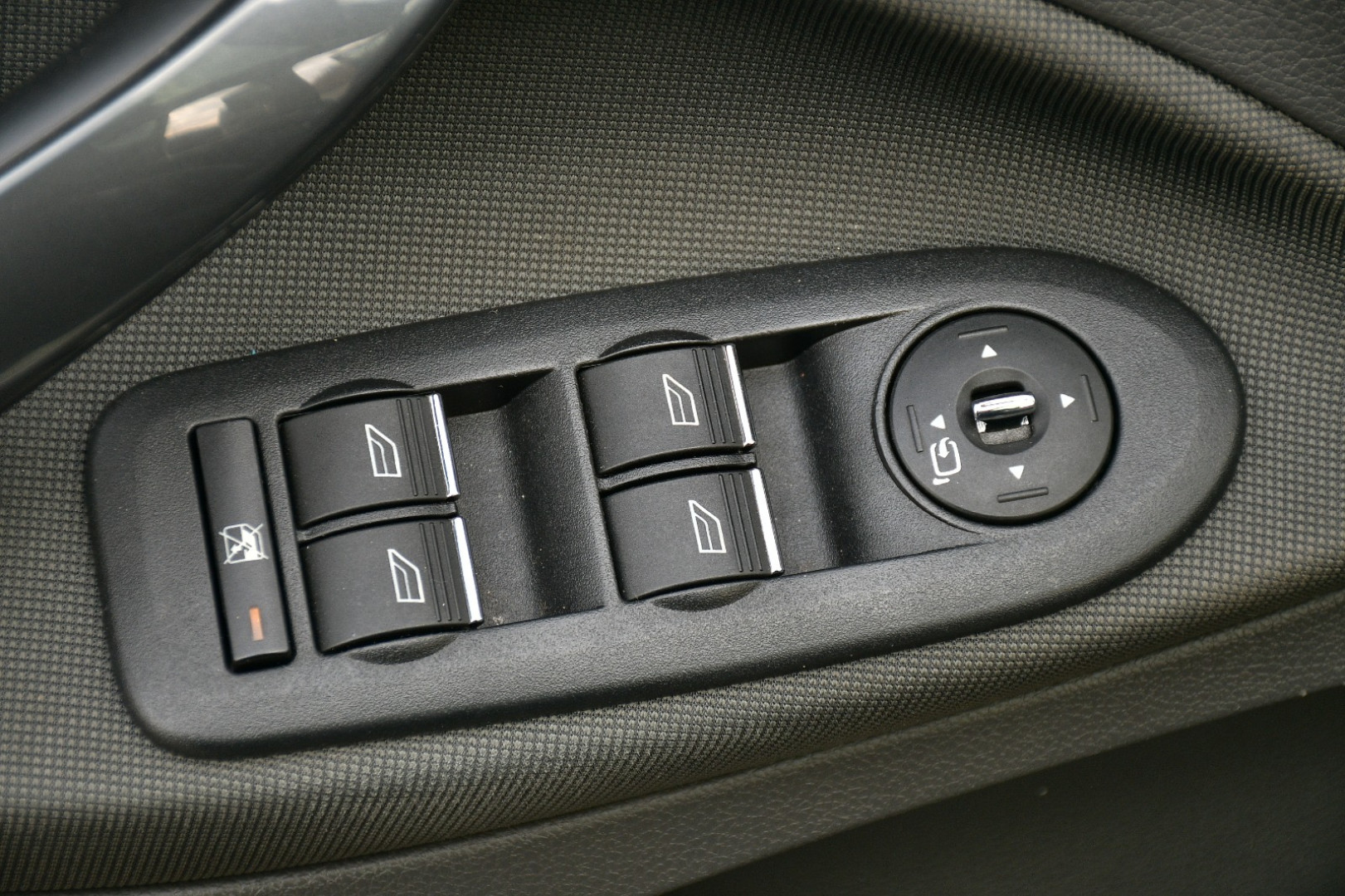 Cumpara/ Vinde online Ford Kuga 2011 SH, la cel mai bun pret pentru tine!