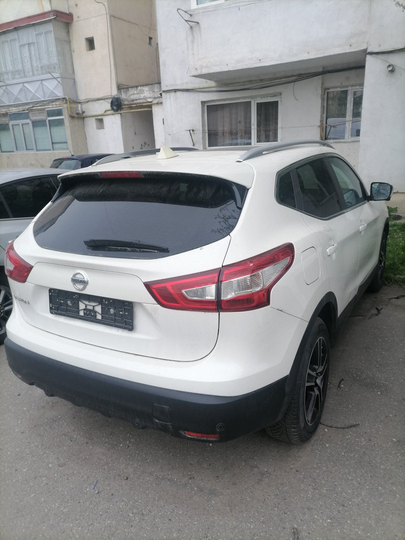 Cumpara/ Vinde online Nissan Qashqai 2015 SH, la cel mai bun pret pentru tine!