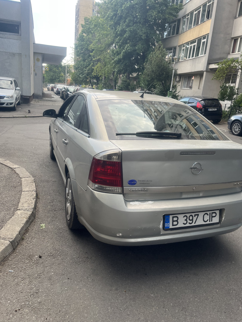 Cumpara/ Vinde online Opel Vectra 2007 SH, la cel mai bun pret pentru tine!