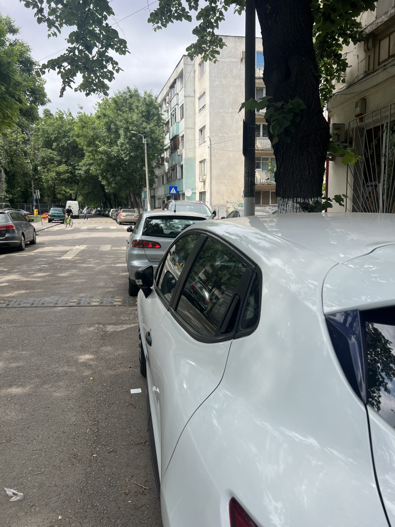 Cumpara/ Vinde online Renault  Clio 2016 SH, la cel mai bun pret pentru tine!