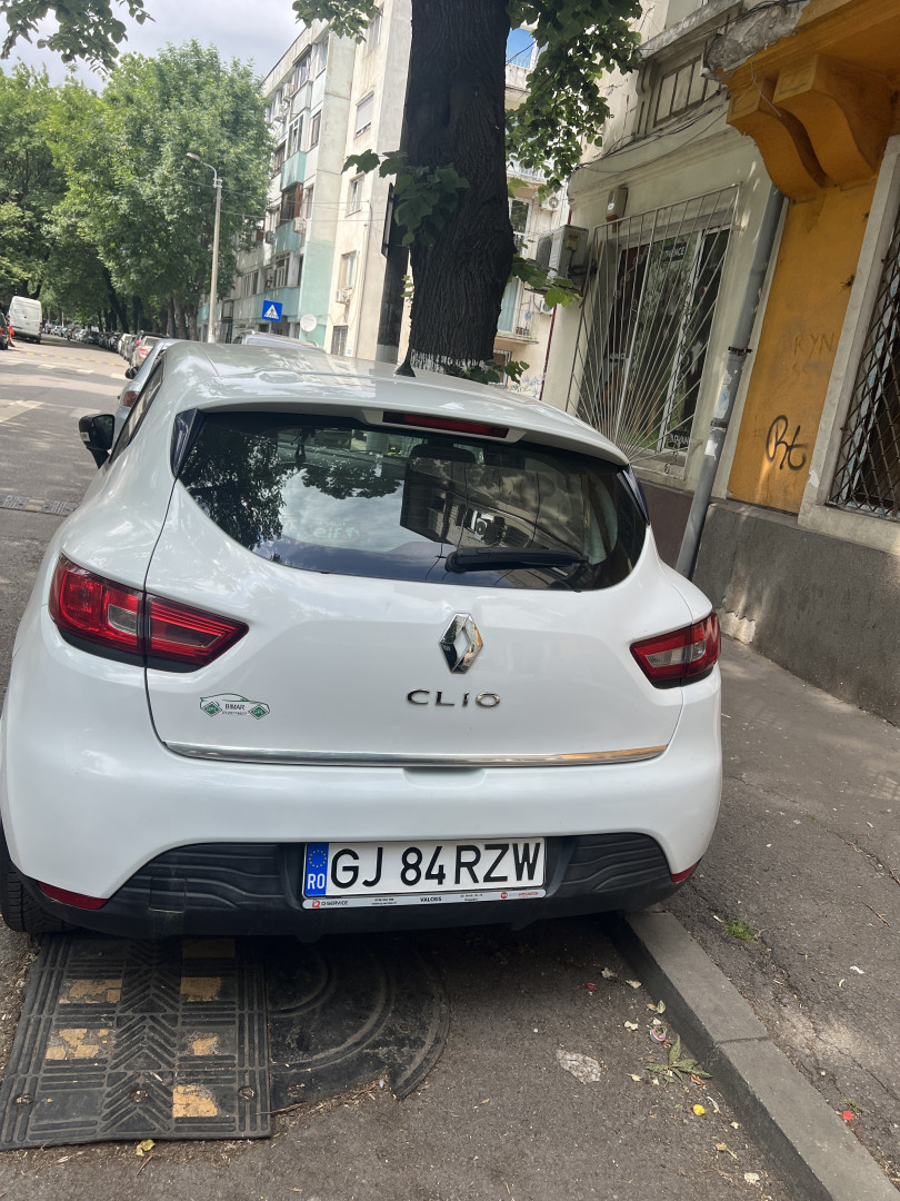 Cumpara/ Vinde online Renault  Clio 2016 SH, la cel mai bun pret pentru tine!