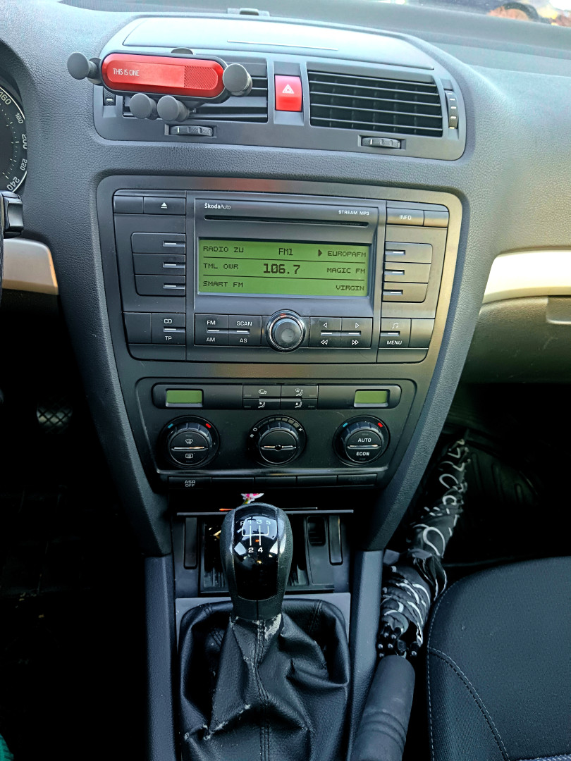 Cumpara/ Vinde online Skoda Octavia 2008 SH, la cel mai bun pret pentru tine!