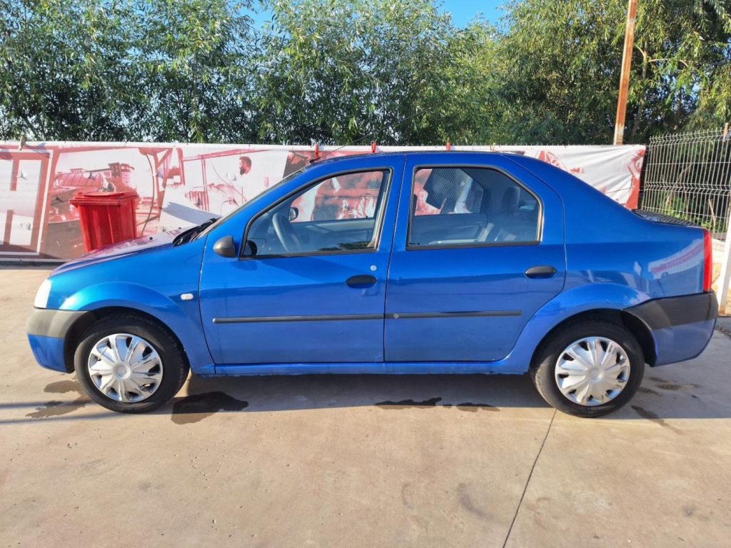 Cumpara/ Vinde online Dacia Logan 2005 SH, la cel mai bun pret pentru tine!